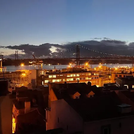 Lovely - Olival Lisboa